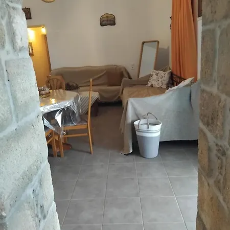 Semesterbostad Ilias *